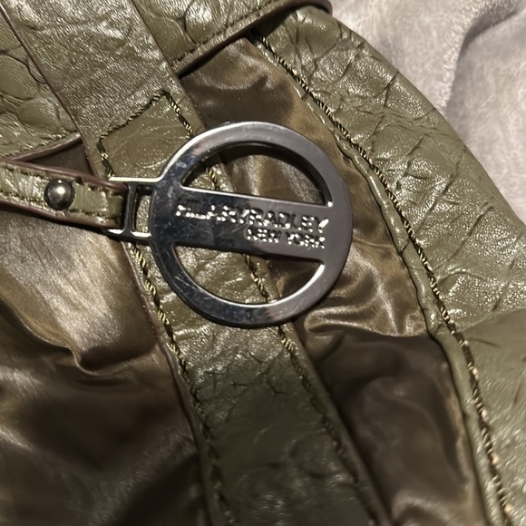 Hillary Radley khaki green purse - Picture 4 of 4